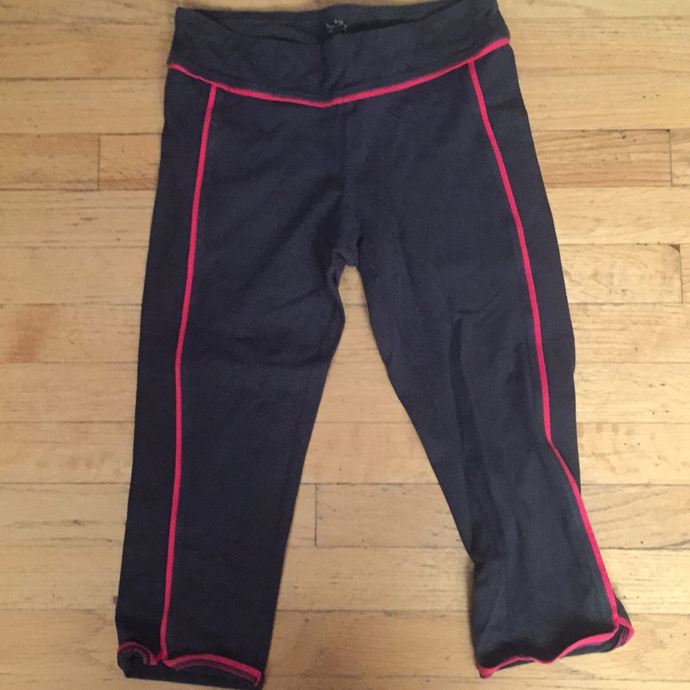 ❌SOLD❌Champion Capri workout leggings